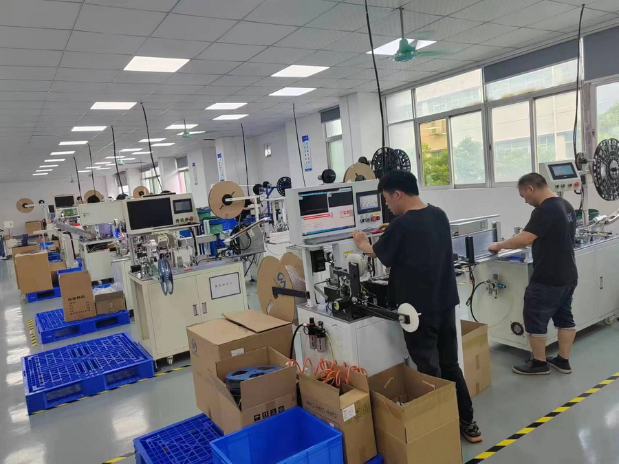 步步精全自動生產(chǎn)中心